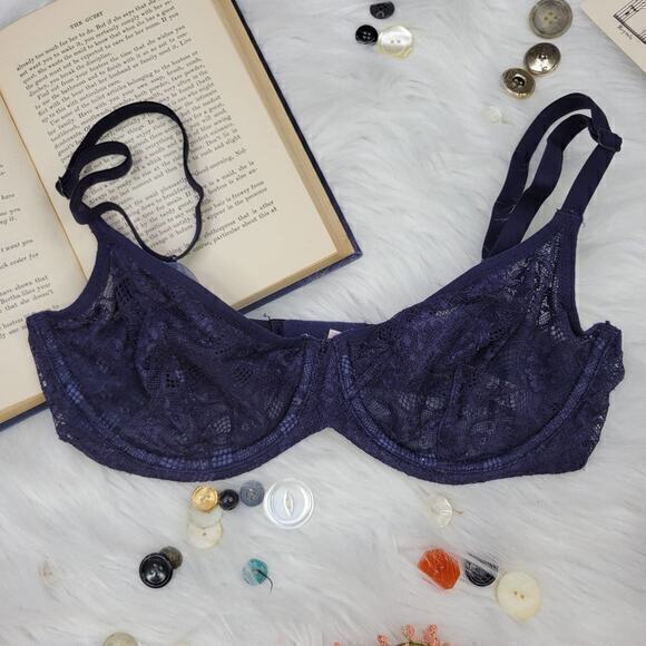 Victoria's Secret Body by Victoria Navy Unlined Lace Demi‎ Bra 32DD - Picture 1 of 6